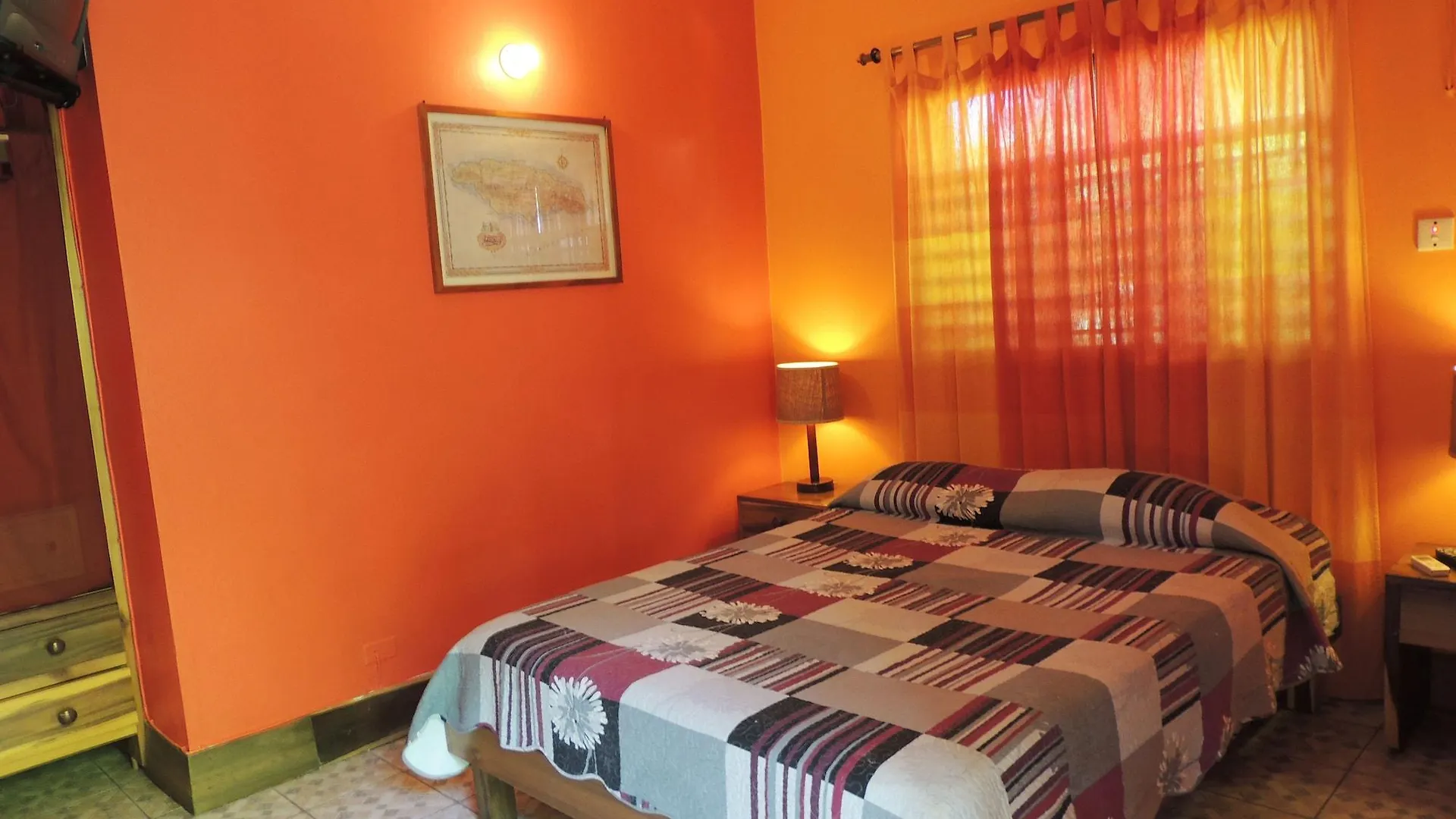 Sunrise Club Hotel Negril