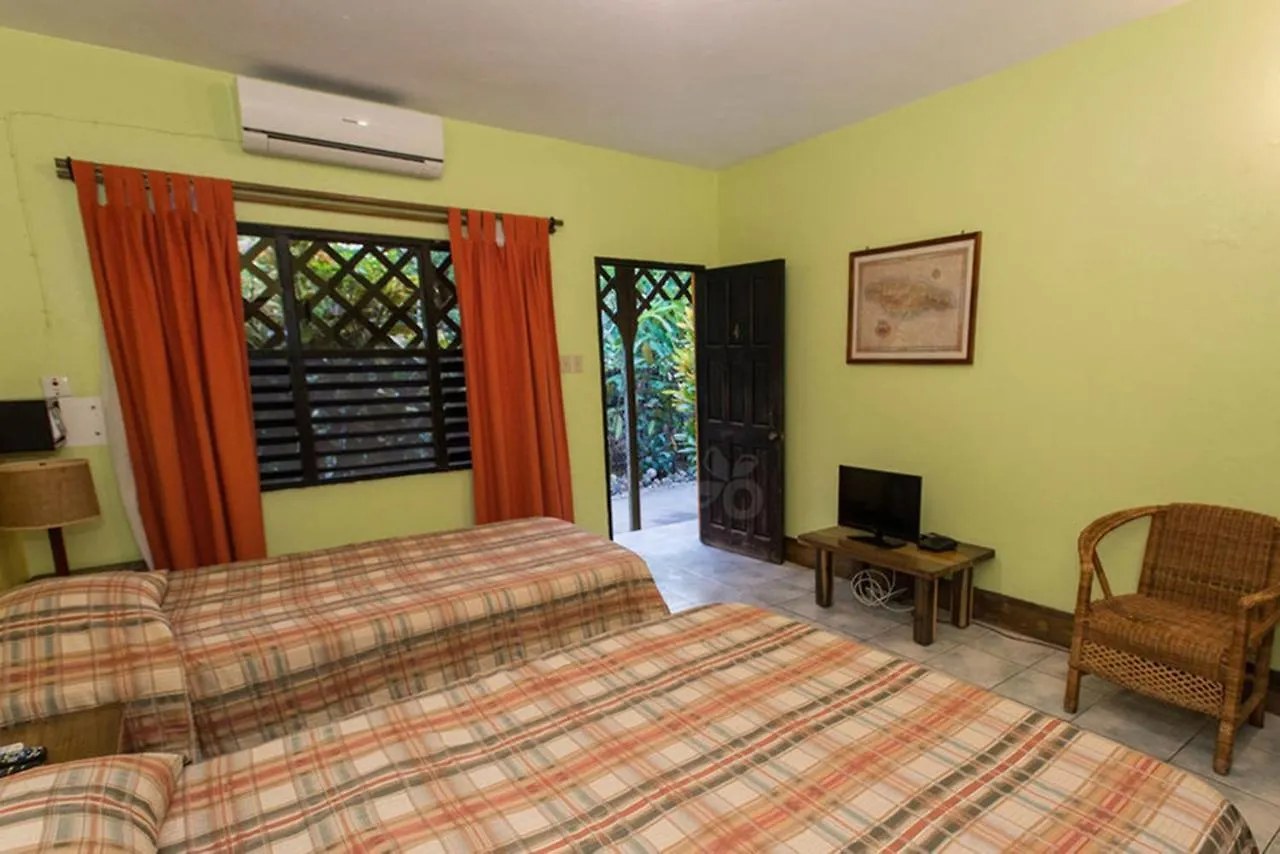 Sunrise Club Hotel Negril